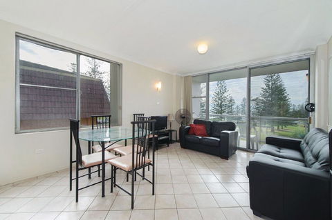 Ocean Court 7 13 Lord Street - Accommodation Port Macquarie 0