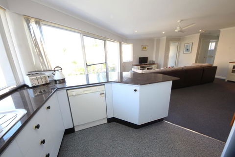 Ocean Shores Unit 11 At South West Rocks - Accommodation Port Macquarie 1