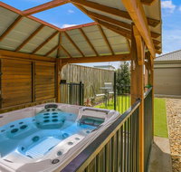 Ohana on the Island - Accommodation Port Macquarie