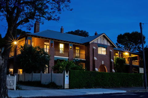 Old Parkes Convent - Accommodation Port Macquarie 0