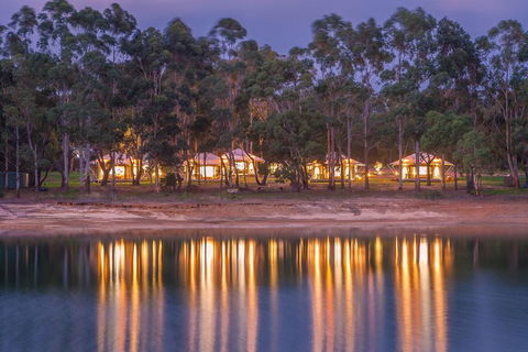 Olio Bello Lakeside Glamping - Accommodation Port Macquarie 0