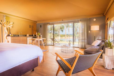 Olio Bello Lakeside Glamping - Accommodation Port Macquarie 1