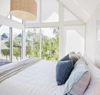 ON THE BEACH - Villa over the road from the beach - Accommodation Port Macquarie