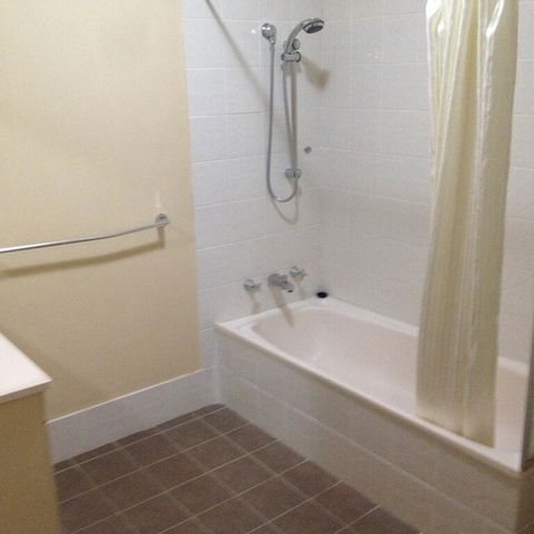 Oxley Court Serviced Apartments - Accommodation Port Macquarie 3