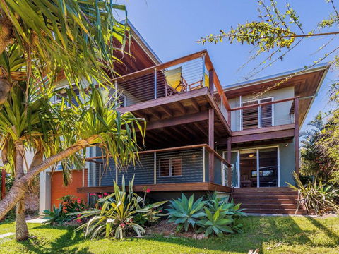 Pacifica 2 - Opposite The Beach At Brooms Head - Accommodation Port Macquarie 1