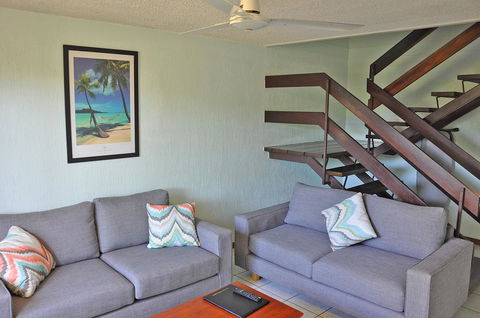 Palm Waters Holiday Villas - Accommodation Port Macquarie 0