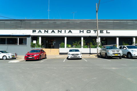 Panania Hotel - Accommodation Port Macquarie 0