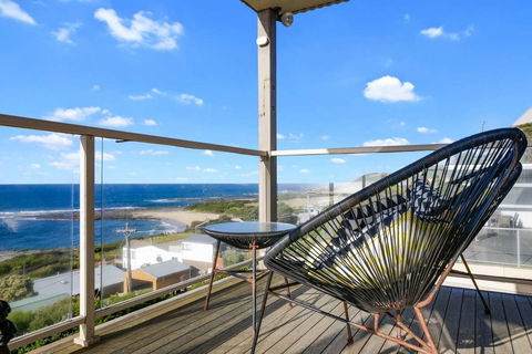 PANORAMA VIEWS - Spectacular Ocean Views - Accommodation Port Macquarie 0