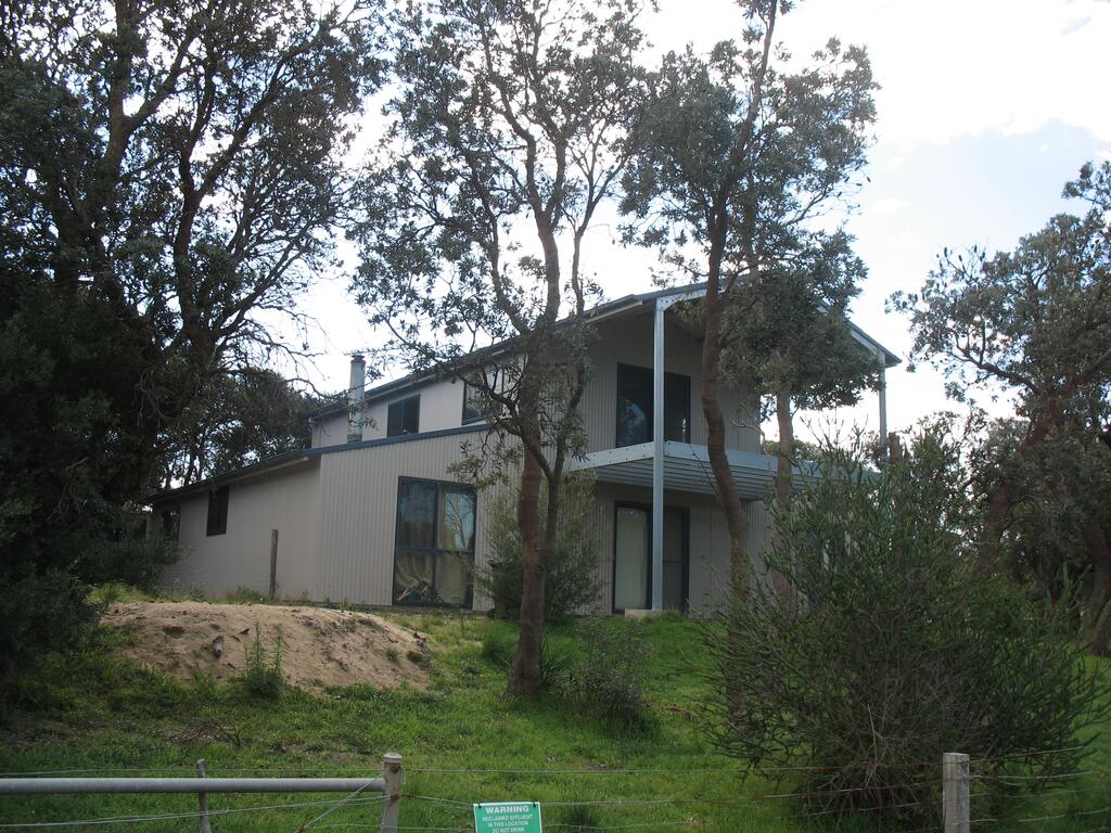 Paradise Beach VIC Accommodation Port Macquarie