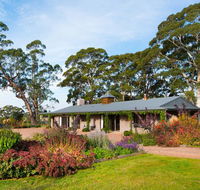Paul Bangay The Farmhouse - Accommodation Port Macquarie