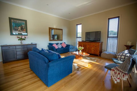 Paula's Place 8 Ti Tree Close Robe - Accommodation Port Macquarie 3