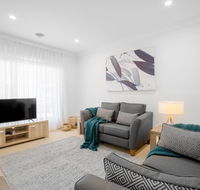 Peaceful Designer 2BRReserveStyle Mill Park - Accommodation Port Macquarie