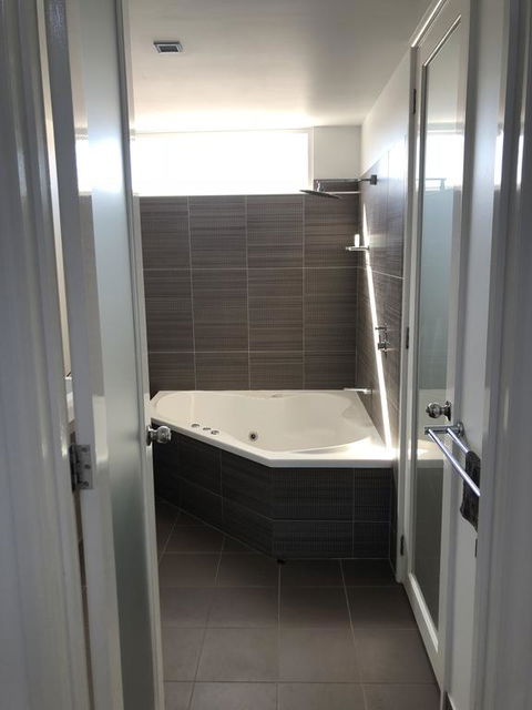 Penthouse Bendigo - Accommodation Port Macquarie 3