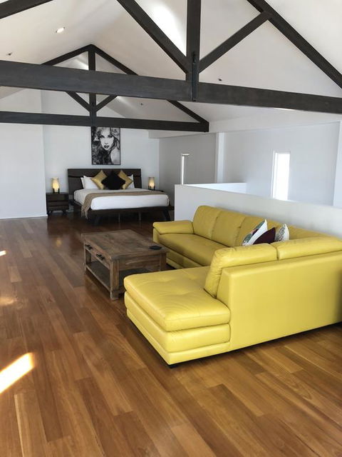 Penthouse Bendigo - Accommodation Port Macquarie 0