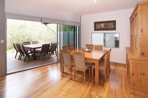 PEPPY TREE HOUSE - Accommodation Port Macquarie 1