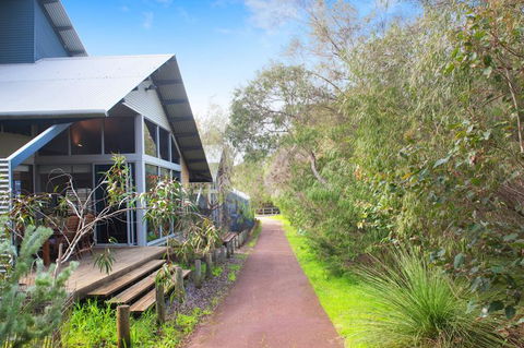 PEPPY TREE HOUSE - Accommodation Port Macquarie 0
