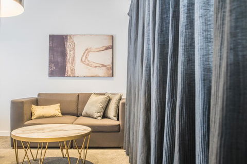 Perfect Location 1bed Apt @Silkari Suite Chatswood - Accommodation Port Macquarie 3