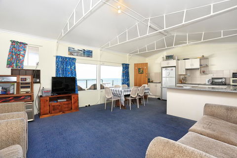 Peter's Port - Accommodation Port Macquarie 2