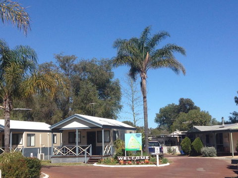 Pinjarra Caravan Park And Cabins - Accommodation Port Macquarie 0