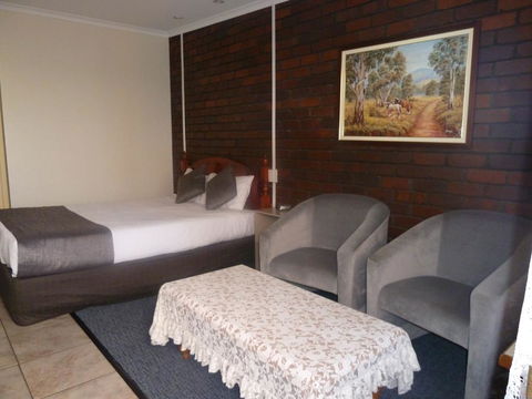 Pioneer Lodge Motel - Accommodation Port Macquarie 1