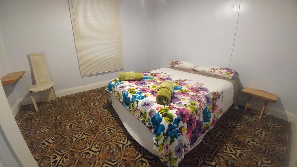Pioneer TAS Accommodation Port Macquarie