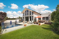 Book Rothbury Accommodation Vacations Accommodation Port Macquarie Accommodation Port Macquarie