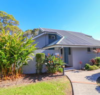 Plover Deluxe Resort Villa - Accommodation Port Macquarie