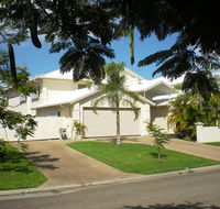 Poinciana Terraces - Accommodation Port Macquarie