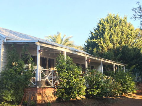 Pool House - Accommodation Port Macquarie 1