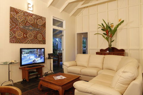 Port Douglas Cottage & Lodge - Accommodation Port Macquarie 2