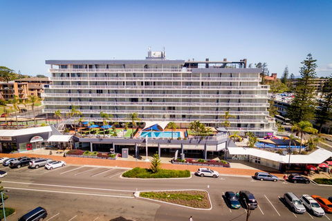 Port Pacific Resort - Accommodation Port Macquarie 2