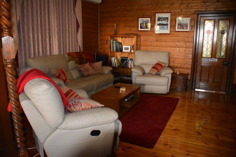 Portarlington Vicarage - Accommodation Port Macquarie 2