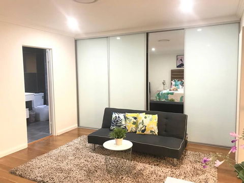 Private Room In Modern, Comfortable Home Stay - Accommodation Port Macquarie 1