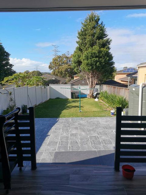 Private Room In Modern, Comfortable Home Stay - Accommodation Port Macquarie 3