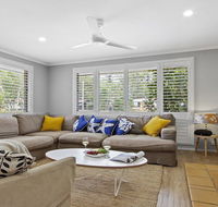 Pure Salt - beach house with pool 300m to beach - Accommodation Port Macquarie