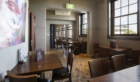 Pymble Hotel - Accommodation Port Macquarie 1