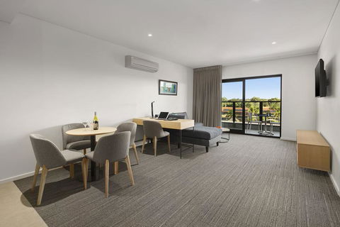 Quality Hotel Lakeside - Accommodation Port Macquarie 3