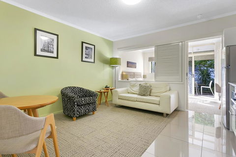 Quest On Story Bridge - Accommodation Port Macquarie 1