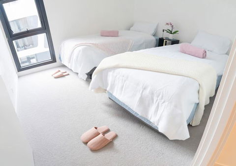 R&K Luxury Apartment Fantastic Skyline View CBD Parking&Free Tram Heart Of Melbourne - Accommodation Port Macquarie 3