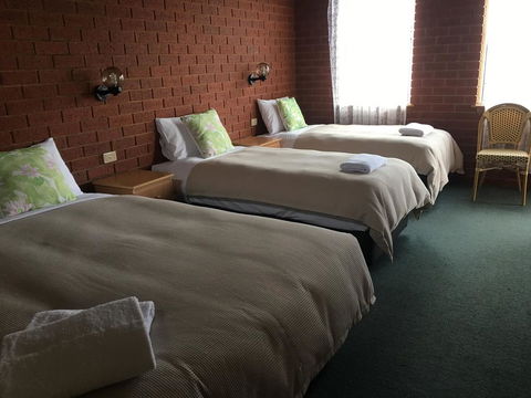 Railway Motel Myrtleford - Accommodation Port Macquarie 2