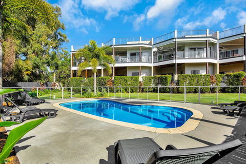 Rainbow Towers 2 - Rainbow Beach, High On The Hill, Panoramic Views, Wi-Fi - Accommodation Port Macquarie 0