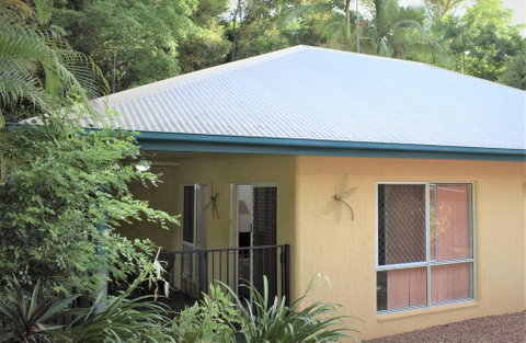 Rainforest Cottage Cairns - Accommodation Port Macquarie 3