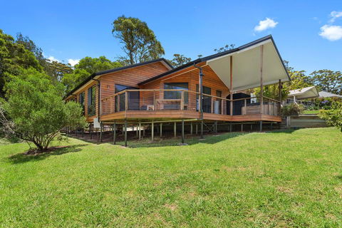 Ravensbourne Escape- Rose Alyce - Accommodation Port Macquarie 0