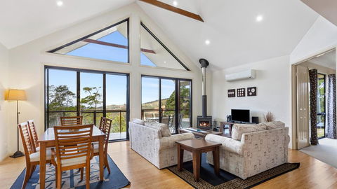 Ravensbourne Escape- Stella Luna - Accommodation Port Macquarie 2