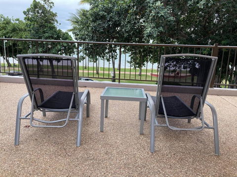 RENTAL: All $ Inclusive, Tidy Renovated Studio Apartment On The Strand, Pool,  - Accommodation Port Macquarie 0