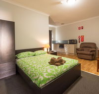 Rhodeside Lodge - Accommodation Port Macquarie
