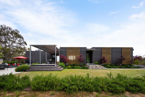 Ridge House - Accommodation Port Macquarie 0