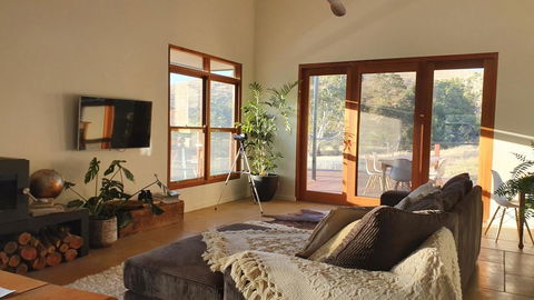 River Cottage Barossa -Self Contained-30 Acres-360 Degree Views-Netflix -Wine-Wifi - Accommodation Port Macquarie 1
