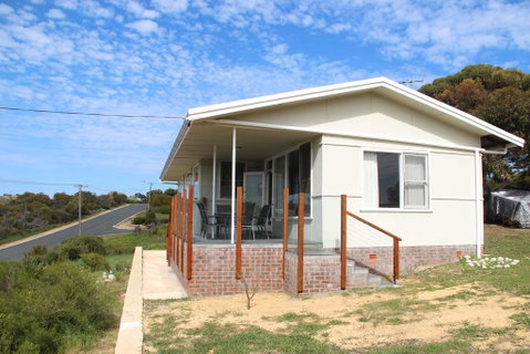 River Panorama Beach House - Accommodation Port Macquarie 1