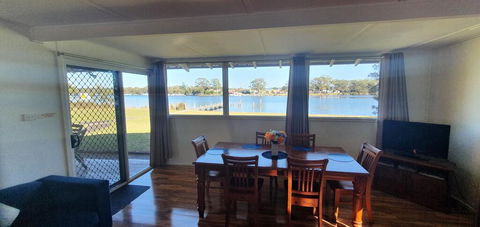Riverfront Cottage In Booderee National Park At Christians Minde - Accommodation Port Macquarie 1